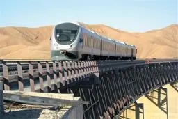 قطارهای  مسیر تهران-مشهد و تهران‌‌-قم اضافه شدند