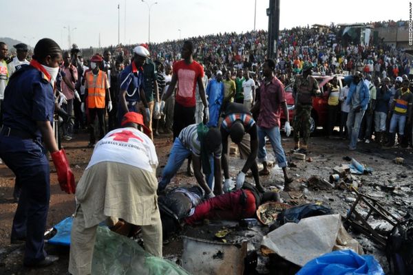 دست‌کم ۱۵ تن در بمب‌گذاری نماز عید فطر نیجریه کشته شدند