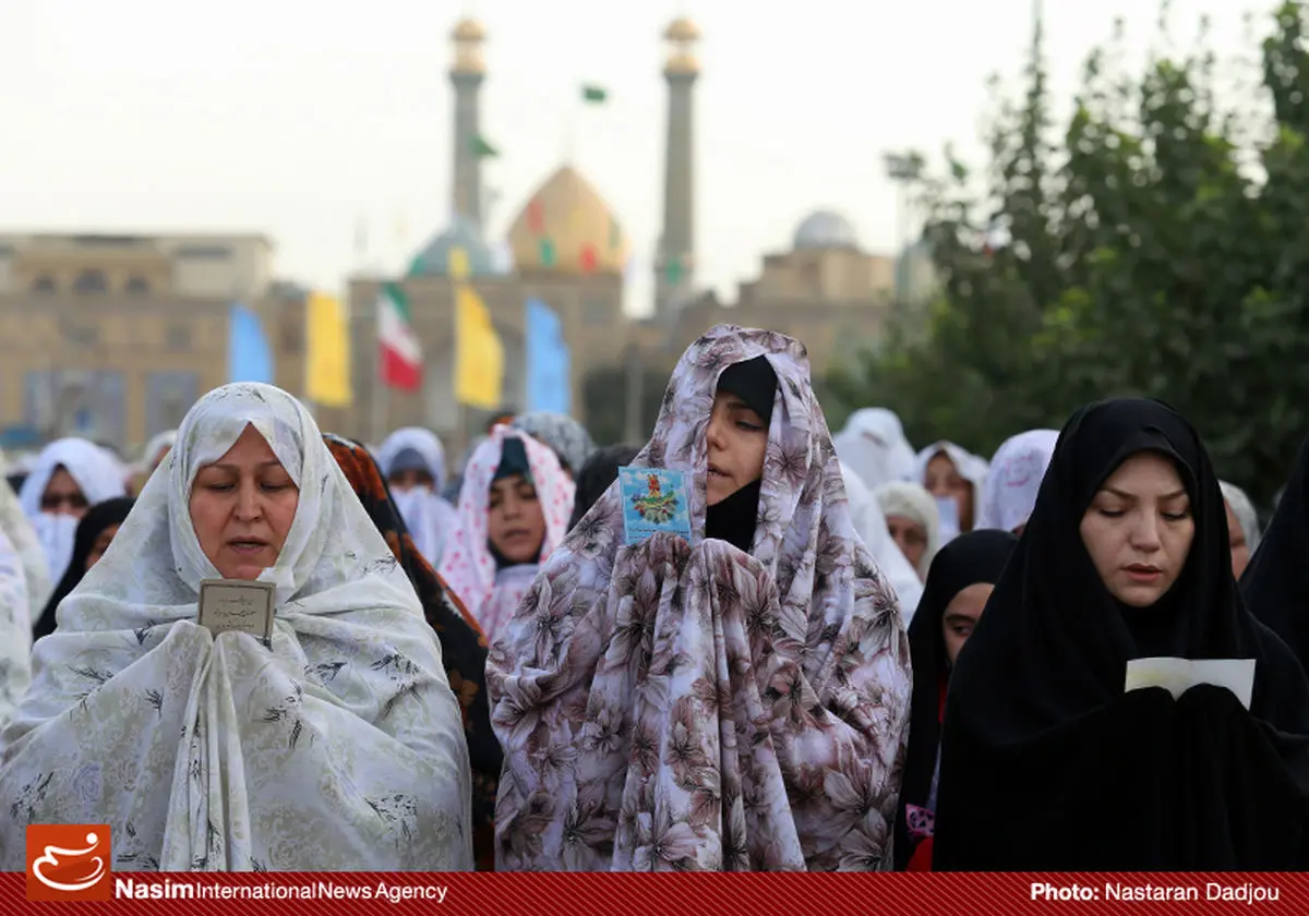 گزارش تصویری:: نماز  عید فطر در حرم حضرت عبدالعظیم(ع)