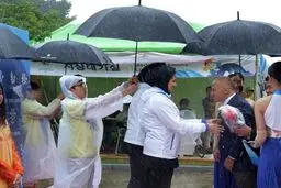 گزارش تصویری:: توزیع مدال‌های مه‌لقا جام بزرگ و تیم تفنگ ۵۰ متر درازکش بانوان در زیر باران