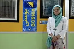 نقاش بوسنیایی: عاشق ایران و هنر اسلامی آن هستم