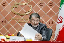 آل‌اسحاق: فکر نکنیم تحریم‌ها برداشته شد اقتصاد ما گل و بلبل می‌شود