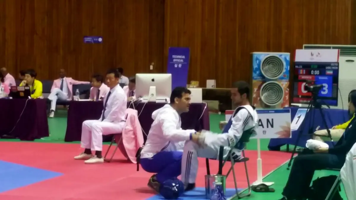 وحید عیسی بیگ‌لو به یک‌چهارم نهایی صعود کرد