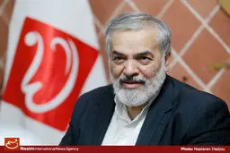 قدیری ابیانه:احدی در کشور حق عبور از خطوط قرمز تعیین شده توسط مقام معظم رهبری را ندارند