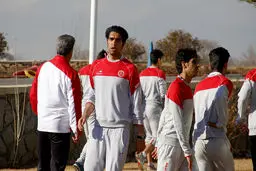 رضا حقیقی به سیاه‌جامگان پیوست