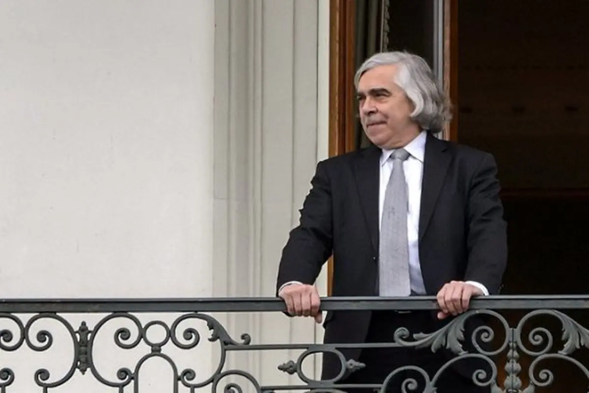 مونیز به لیسبون رفت