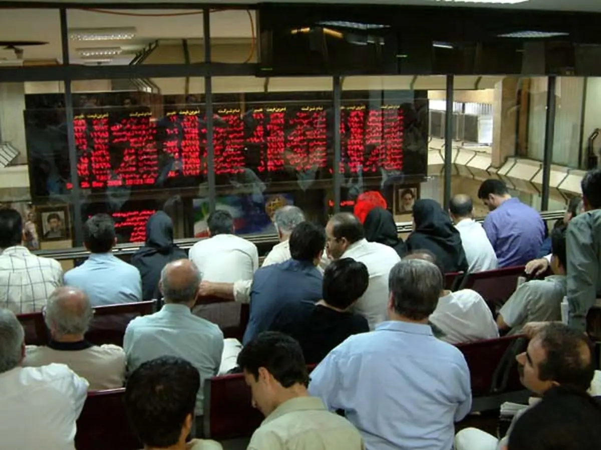 بک کارگزار بورس تهران: فعالان بازار تا پایان سال سودآوری ۲۵ تا ۳۰ درصدی را کسب می‌کنند