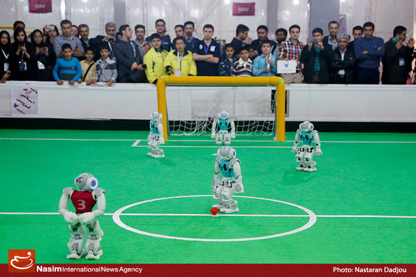 صعود تیم ربات‌‌های فوتبالیست دانشگاه امیرکبیر

به جمع هشت تیم برتر دنیا