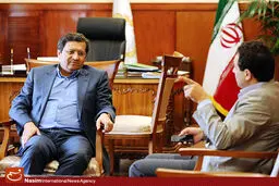 رئیس شورای هماهنگی بانک‌ها خبر داد: بدهی چند هزار میلیارد تومانی چندین  بانک به بانک مرکزی