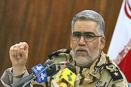 امیر  پوردستان: آمریکا حتی اگر با ما عکس یادگاری هم بگیرد همیشه شیطان باقی خواهد ماند