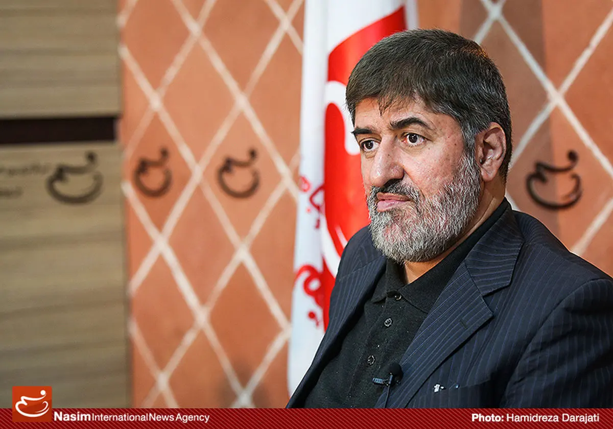 مطهری: تامین فضای کافی برای برپایی تجمعات مقابل مجلس ضروری است