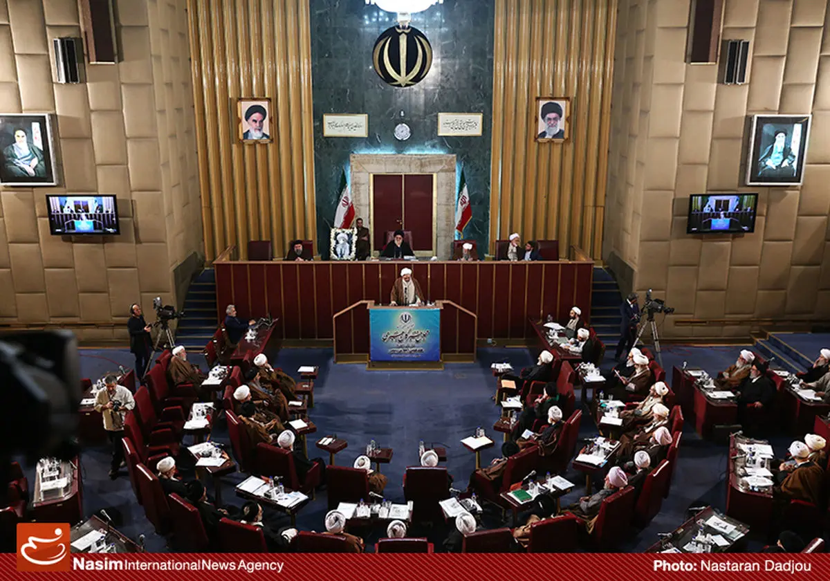 طرح افزایش تعداد نمایندگان مجلس خبرگان در کمیسیون آیین‌نامه بررسی شد