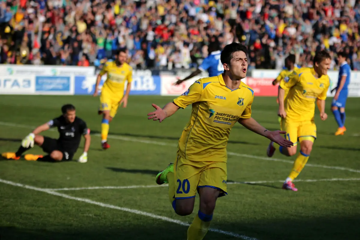 سردار آزمون در روستوف ماند