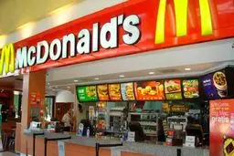 دلیل فقهی مخالفت رهبر انقلاب با ورود برندهایی مانند مک دونالد