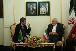 ظریف با همتای ترکمنستانی خود در فرودگاه مهرآباد دیدار کرد