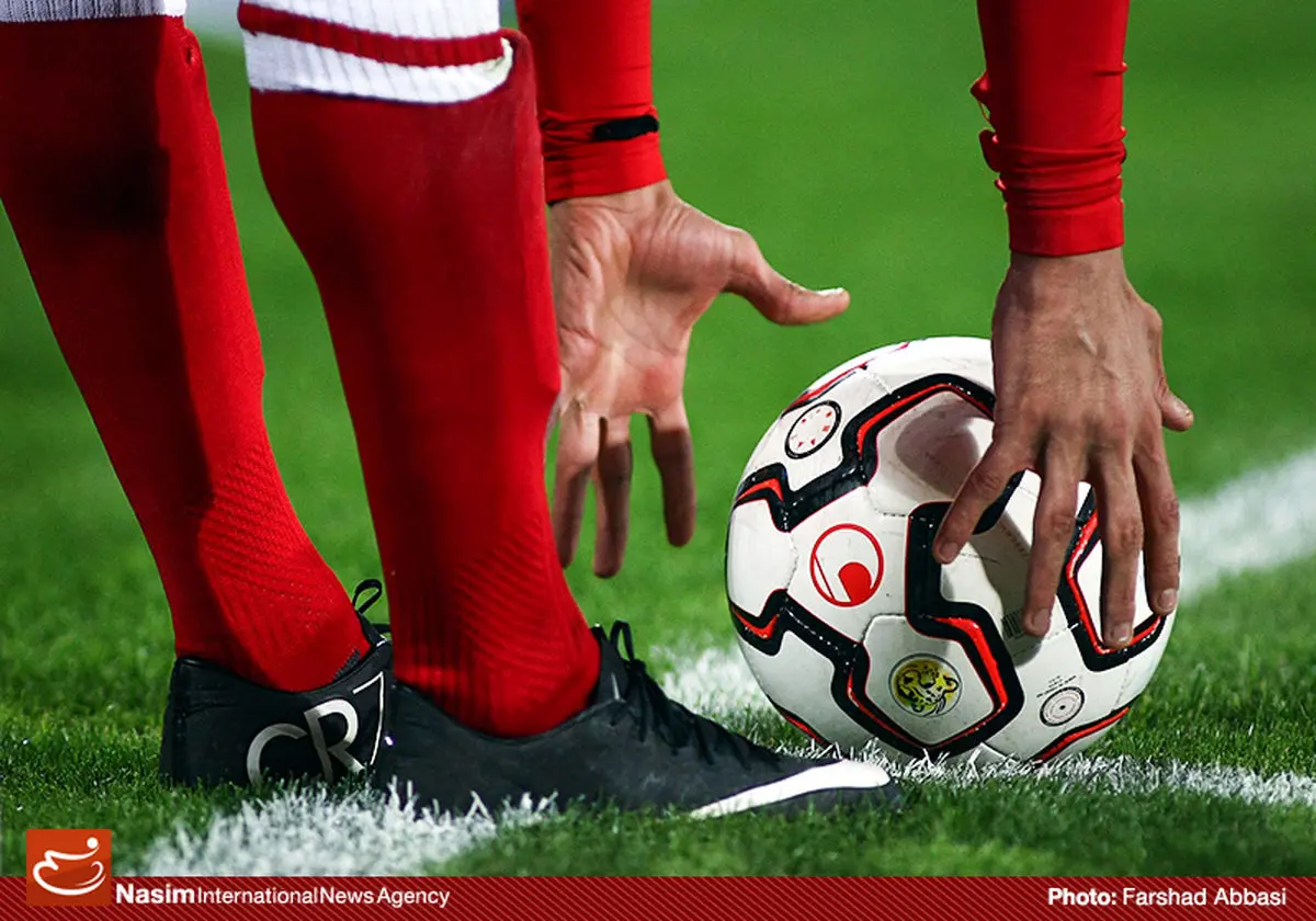 تراکتورسازی برابر نفت تهران متوقف شد