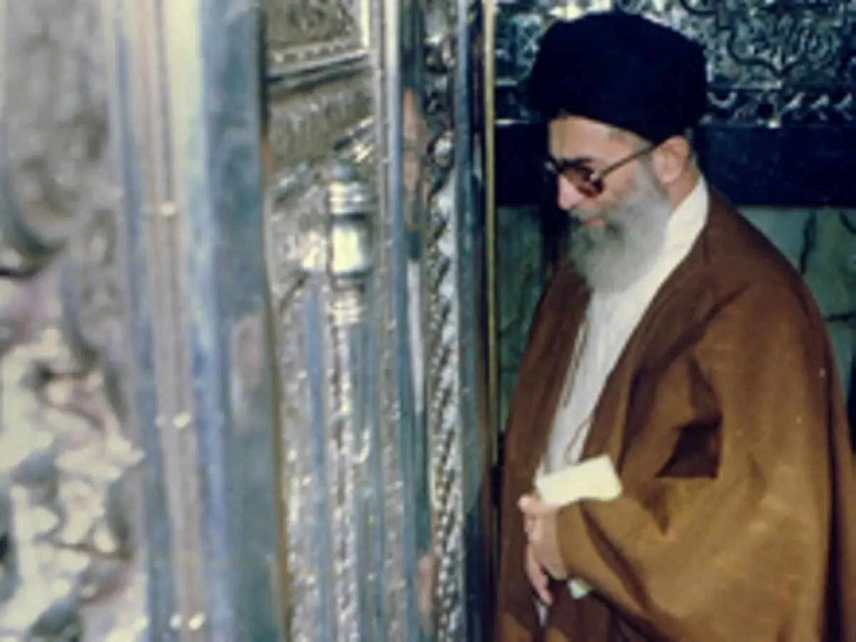 گلچینی از بیانات رهبر انقلاب درباره زندگی حضرت عبدالعظیم حسنی