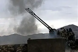 انهدام پهپاد دشمن فرضی توسط سربازان وظیفه منطقه پدافند هوایی غرب