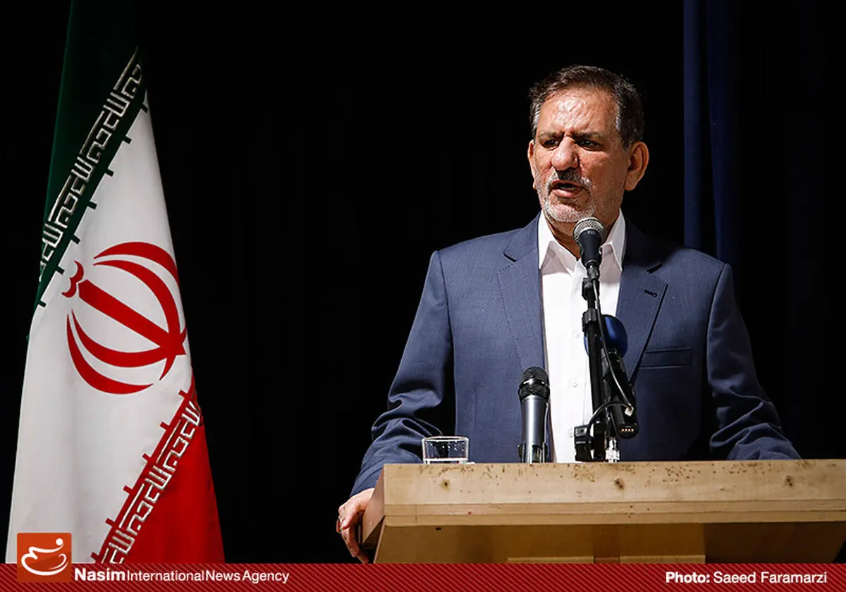جهانگیری: نظام بانکی کشور با ۹۰ هزار میلیارد تومان معوقات بانکی مواجه است