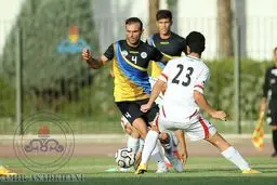 حسینی: اشباع شده نیستم و برای لحظه لحظه هر بازی تلاش می کنم