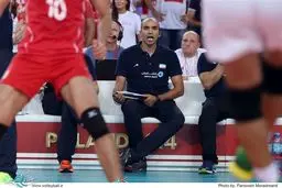 محمدی‌راد: برخی فکر می‌کنند همه چیز را می‌دانند