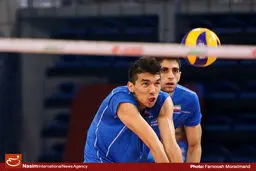 فرهاد قائمی و مجتبی میرزاجانپور قرارداد خود را با تیم والیبال پیکان تمدید کردند