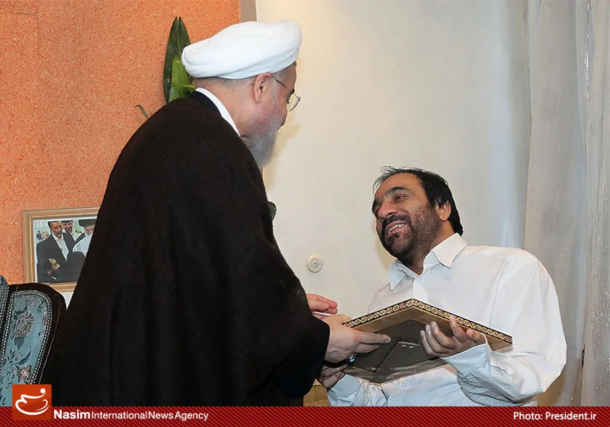 گزارش تصویری:: دیدار رئیس‌جمهور با خانواده شهیدان قاسمی