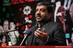 ضرغامی: مراقب باشیم آمریکایی‌ها 