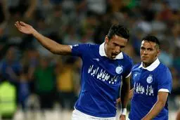 اولین گل پانزدهمین دوره لیگ برتر را سجاد شهباززاده به ثمر رساند