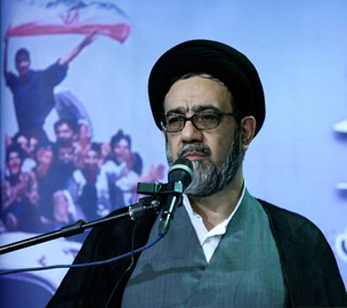 رئیس سازمان عقیدتی سیاسی ارتش فرا رسیدن روز خبرنگار را تبریک گفت