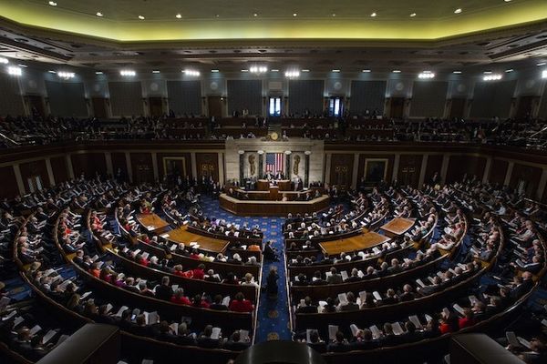 نشست نمایندگان ۱+۵ با سناتورهای آمریکایی برای جلب حمایت از توافق هسته‌ای