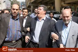 گزارش تصویری:: ورود مهدی هاشمی به زندان