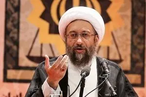 آملی‌لاریجانی:   برای تخریب قوه قضائیه فیلم وداع درست می‌کنند