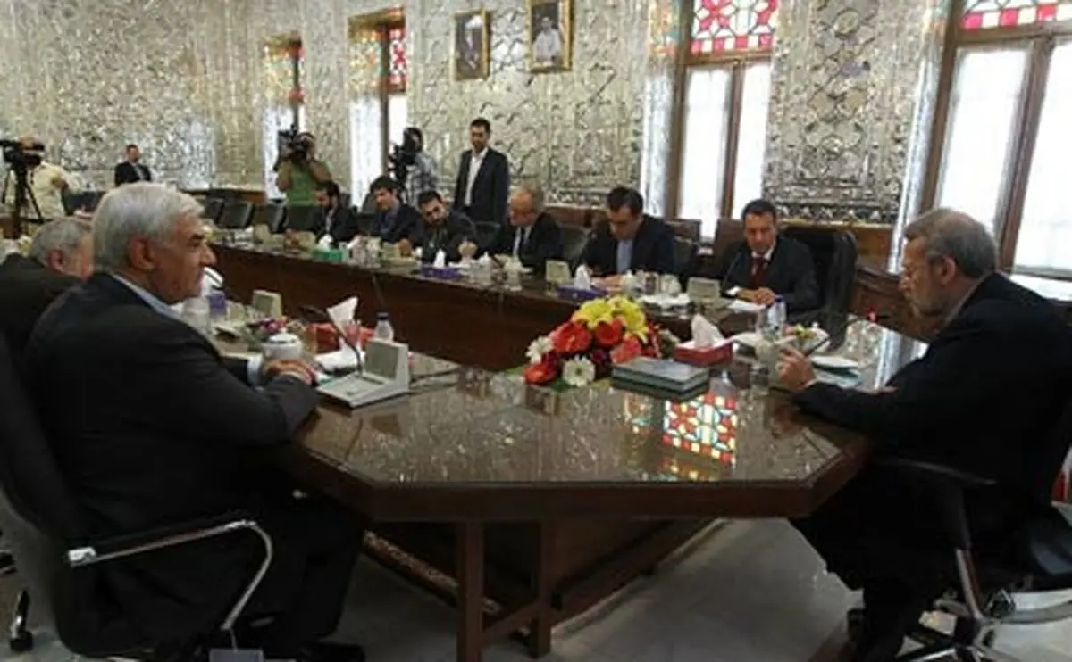 لاریجانی: جامعه بین‌المللی اهتمام جدی برای نجات اسرای گروه‌های تروریستی نشان نمی‌دهد