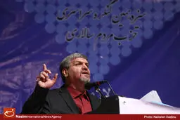 کواکبیان: سنگین است که برخی در مسئله هسته‌ای از رهبری هزینه می‌کنند