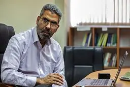 دفاع تمام‌قد صمصامی  از ابلاغیه مالیاتی روحانی: اجرای این قانون سرکشی به حساب‌های مردم نیست