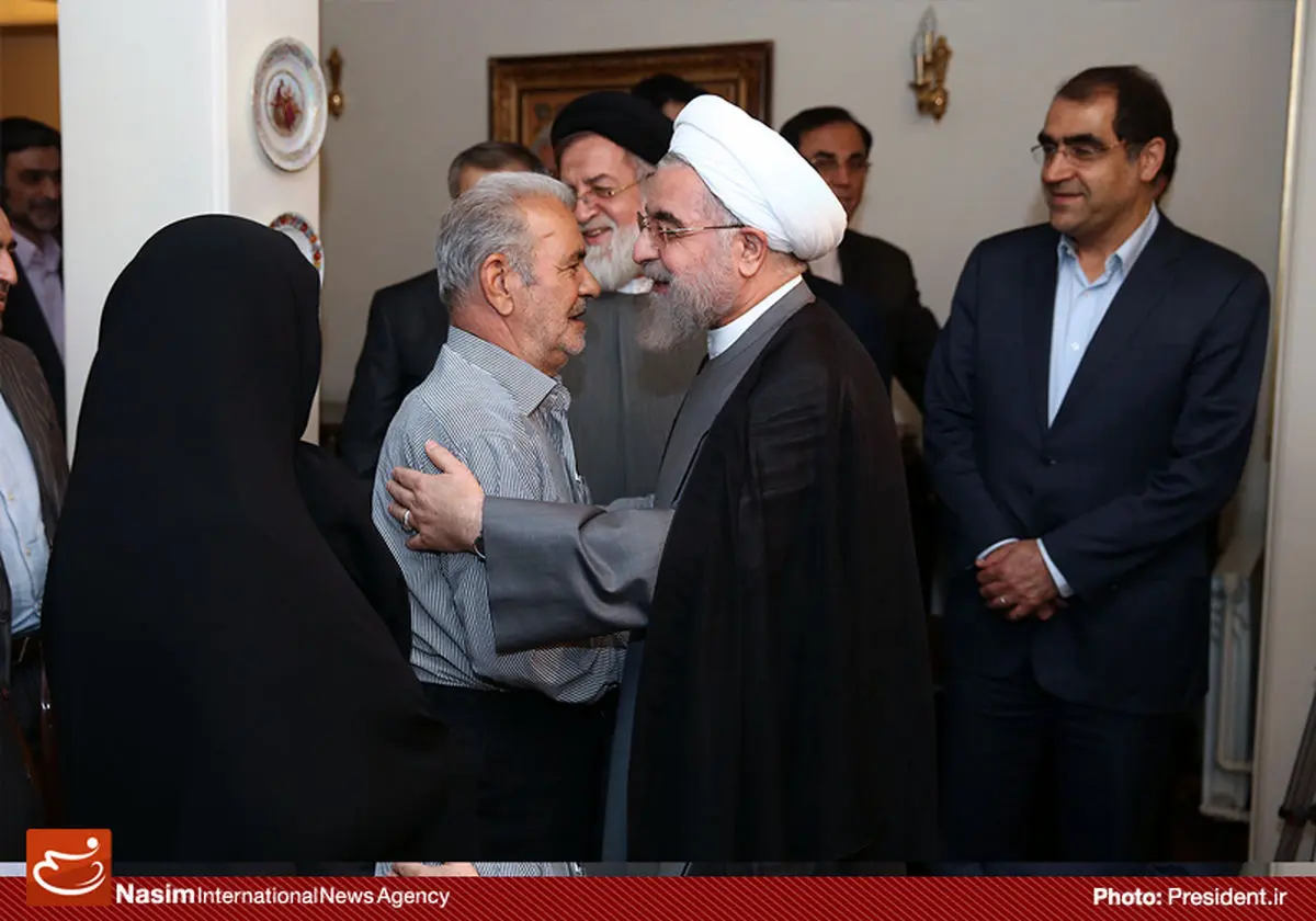 گزارش تصویری:: دیدار رئیس‌جمهور با خانواده شهدای جامعه پزشکی