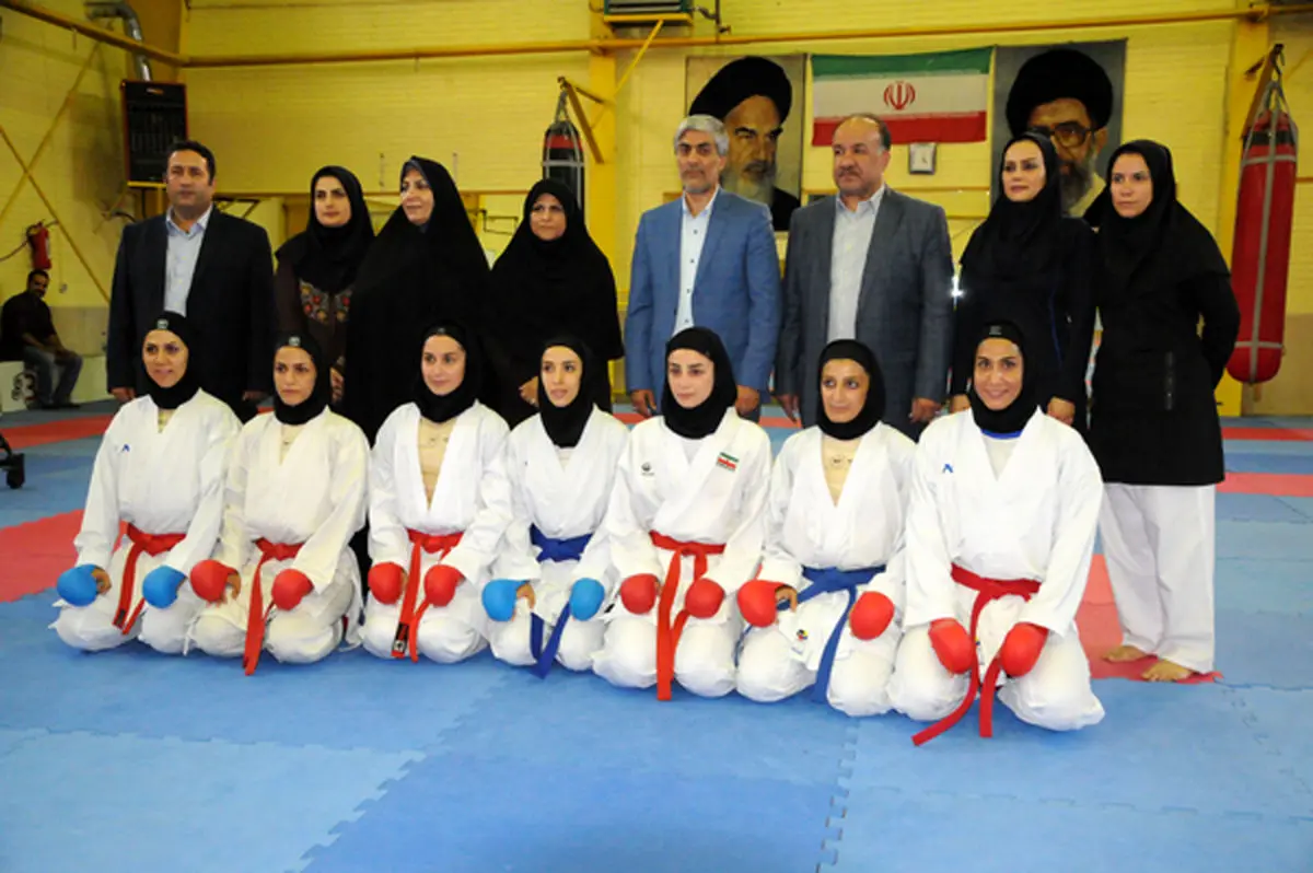کیومرث هاشمی و رباب شهریان در اردوی تیم ملی کاراته بانوان حضور یافتند