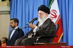 تاکید  رهبری بر رسیدگی جدی، سریع و بدون تشریفات اداری به امور افراد تحت پوشش کمیته امداد