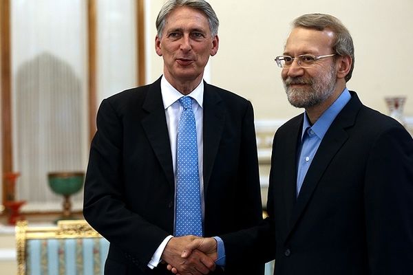 لاریجانی:  رفتار انگلیس در زمینه دخالت‌ در امور داخلی ایران باید تغییر جهت پیدا کند