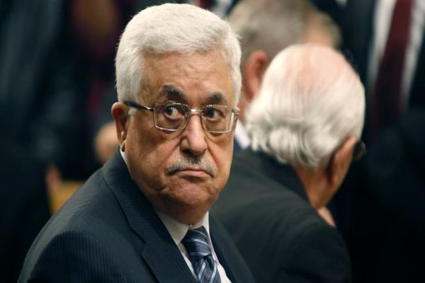 مقام فلسطینی: استعفای محمود عباس 
