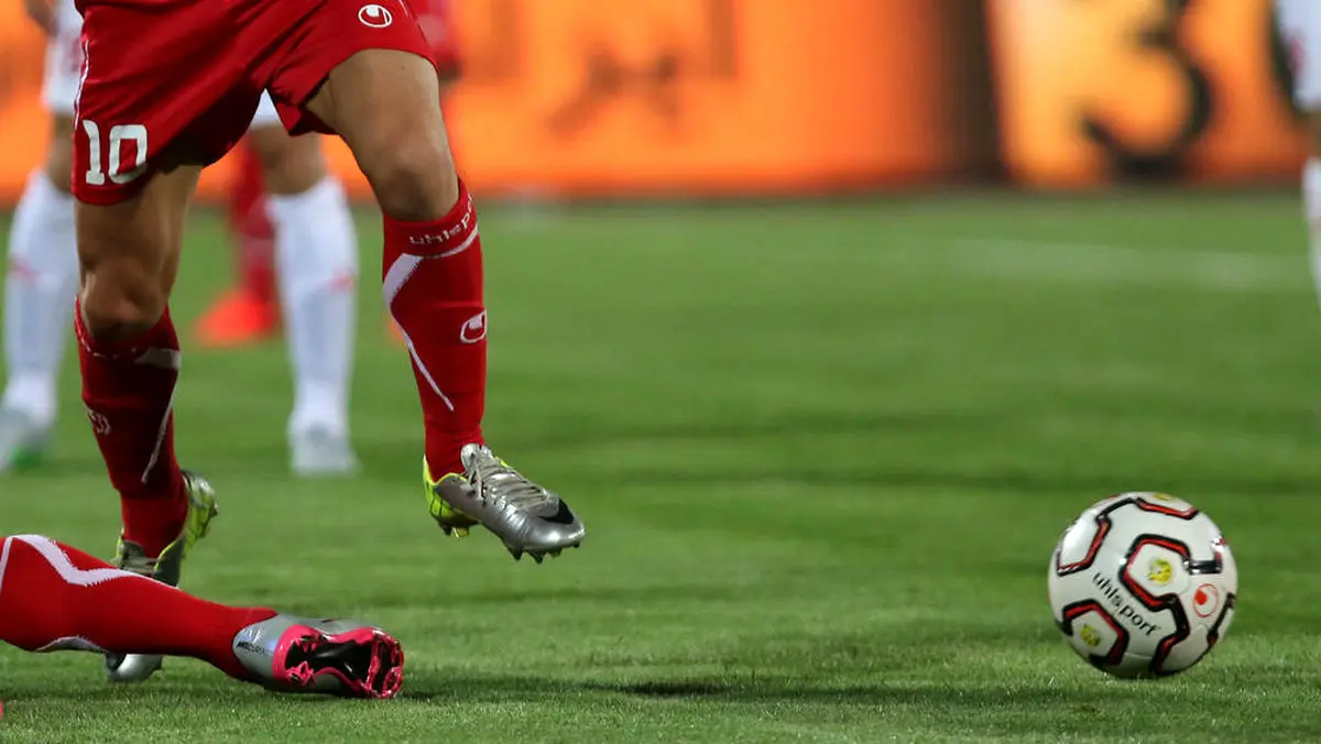 پرسپولیس و فولاد در نیمه نخست به تساوی رسیدند