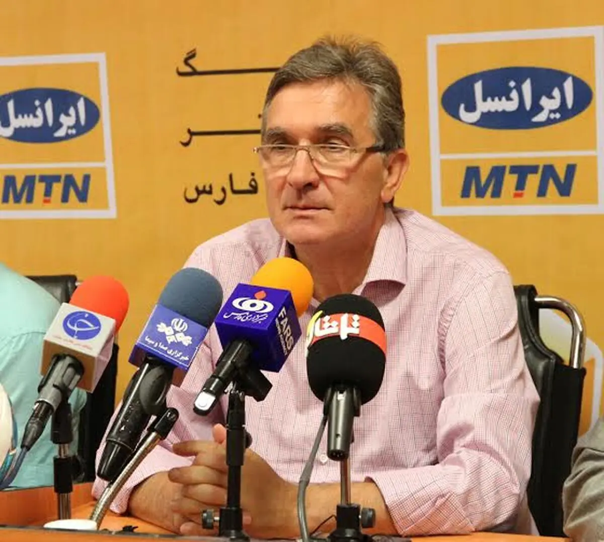 برانکو ایوانکوویچ در نشست خبری شرکت نکرد