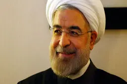 سکه طلا و ایران چک جدید با طرح حرم امام رضا(ع) رونمایی شد