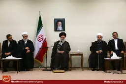 گزارش تصویری:: دیدار رئیس‌جمهور و اعضای هیأت دولت با رهبر معظم انقلاب