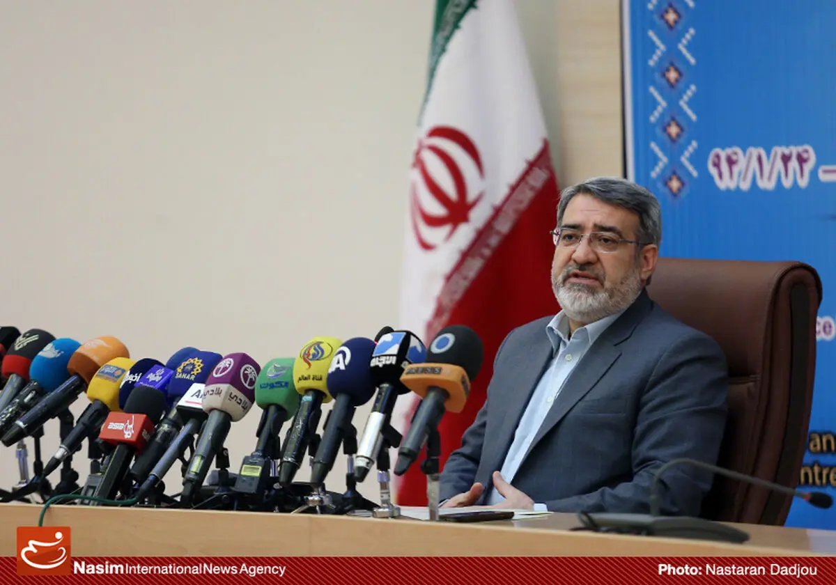 وزیر کشور: سطحی‌نگری است اگر فکر کنیم آمریکا و دیگر دشمنان ما عابد و زاهد شده‌اند