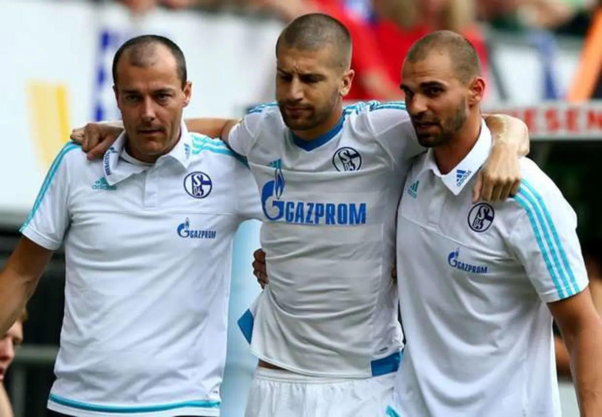 مدافع میانی شالکه به شدت مصدوم شد