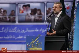 لاریجانی: برخی کشورهای منطقه عقب‌ماندگی ذهنی سیاسی دارند