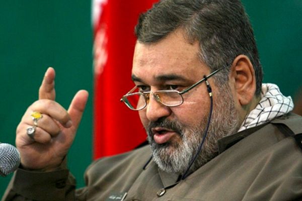 سرلشکر فیروزآبادی: فعالیت‌های موشکی ایران با هیچ مانعی روبرو نخواهد شد