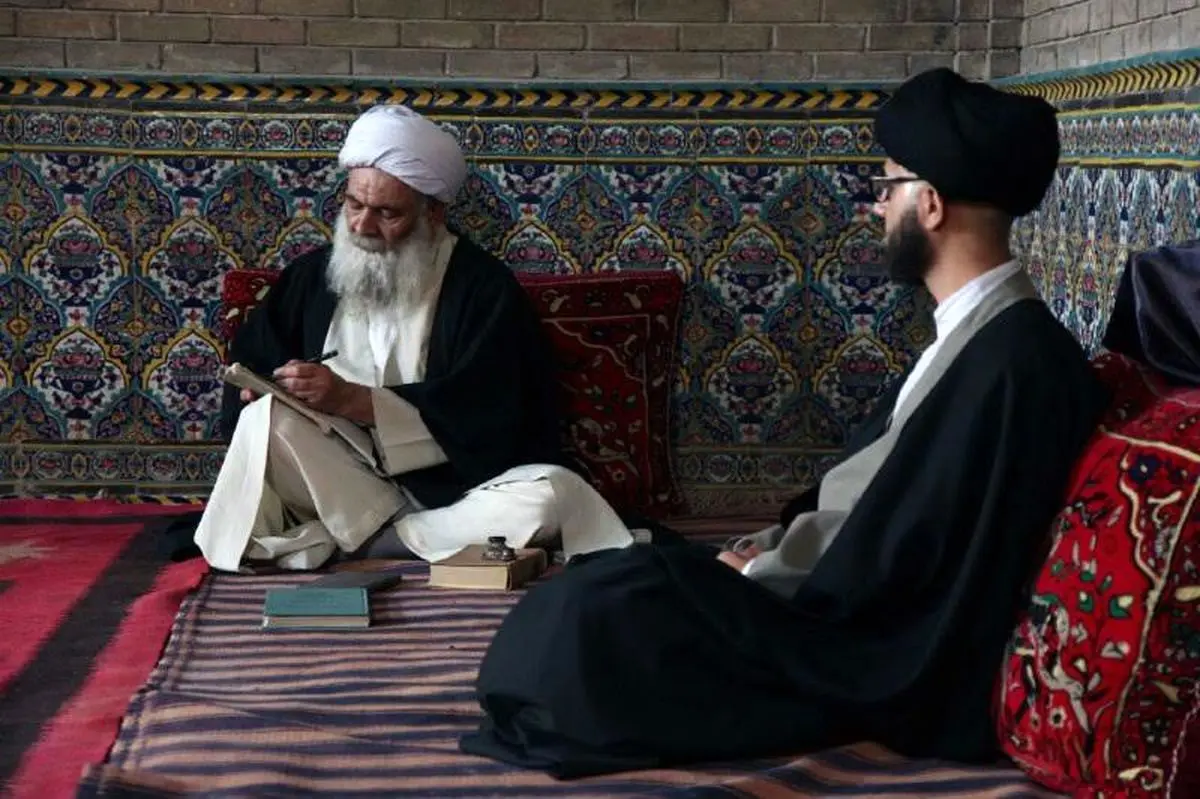 شبکه افق راوی زندگی" اباذر زمان" می‌شود